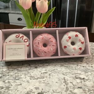 Cupcakes and Cashmere Ceramic Donut Decor Set - Pink and White